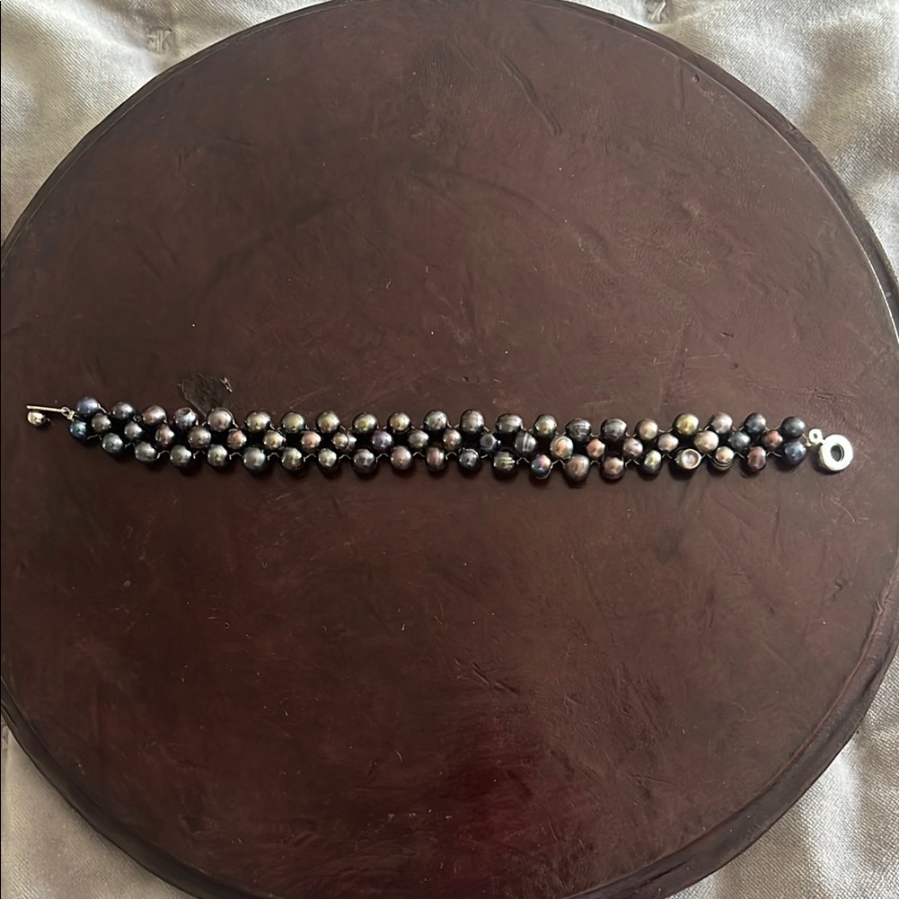 Elegant Black And Silver Beaded Bracelet